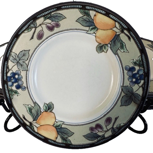 Mikasa Garden Harvest 4 Flat Cup Saucers Intaglio, Fruit & Leaves Rim, Cream VTG - Picture 1 of 7